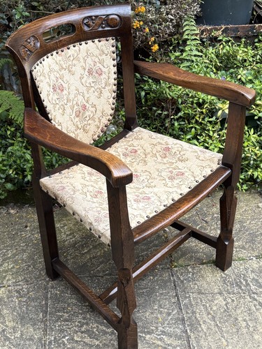 Fine arts crafts armchair - &,
