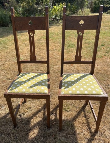 Pair arts and - and, oak
