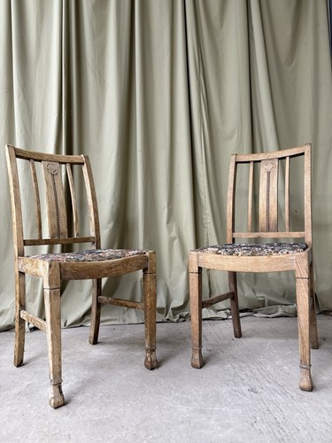 Vtg antique set arts - set, and