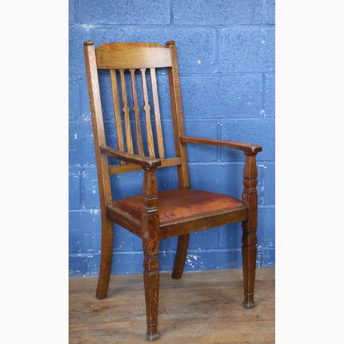Arts and crafts - an, oak