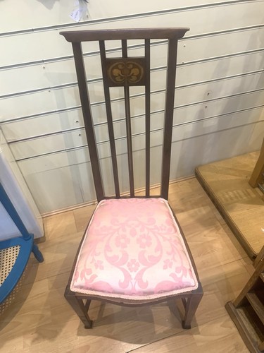 Antique chair arts - antique,