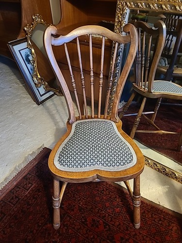 Stunning small antique - small,